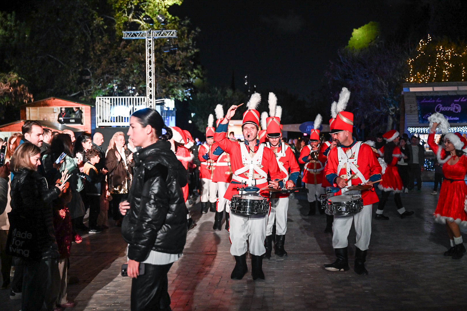 Χριστουγεννιάτικο Χωριό στο Πεδίον του Άρεως