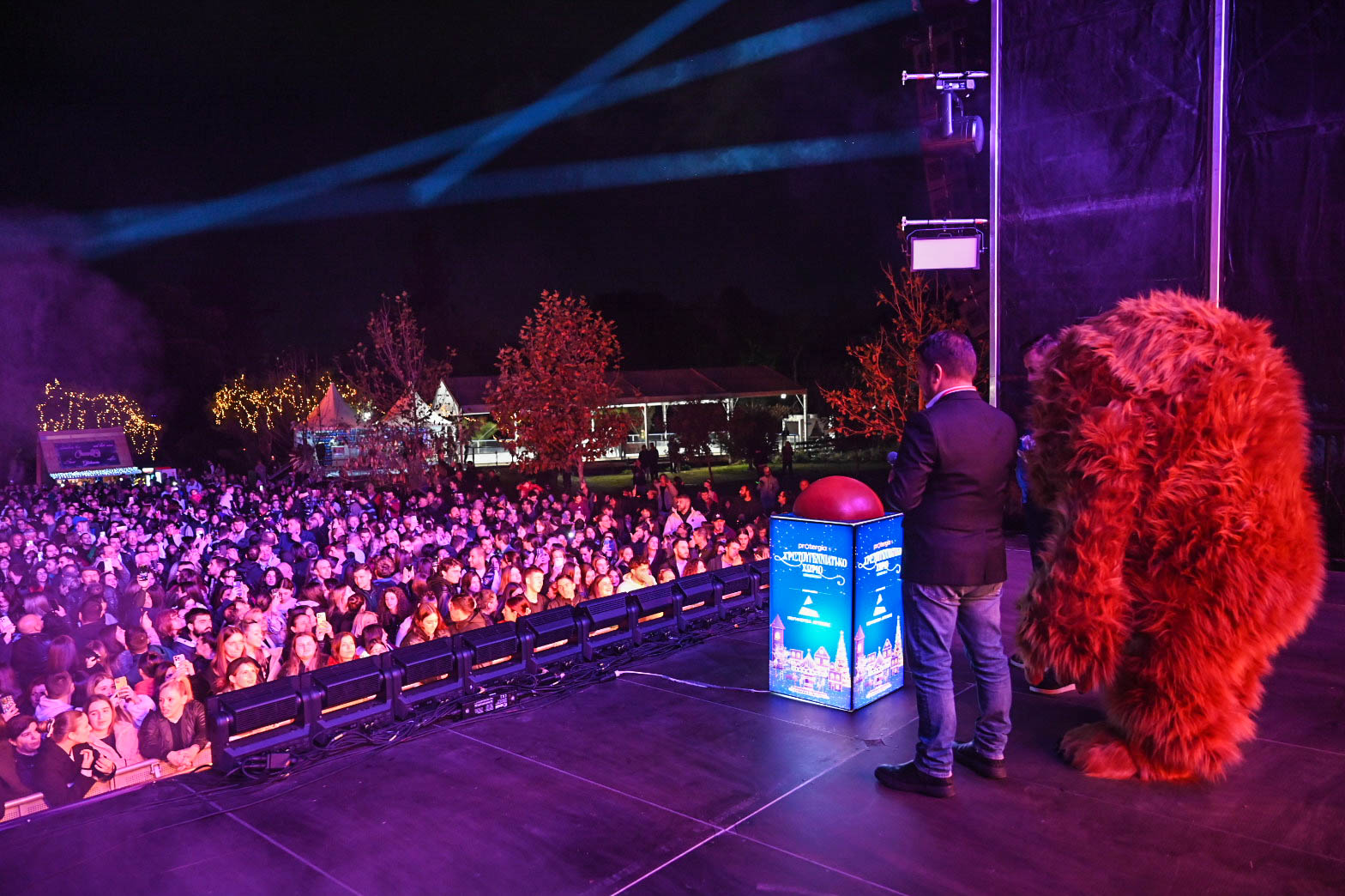 Χριστουγεννιάτικο Χωριό στο Πεδίον του Άρεως