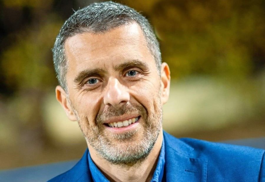 JTI Hellas Νίκος Χατζηνικολάου