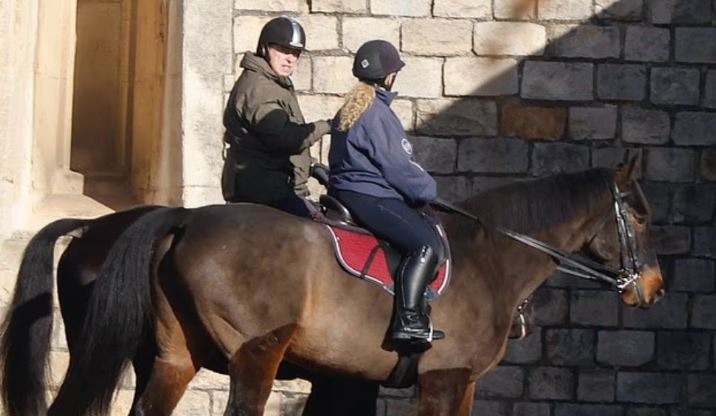 Άντριου: Η πρώτη εμφάνιση του πρώην πρίγκιπα μετά τον διωγμό του από την βασιλική οικογένεια