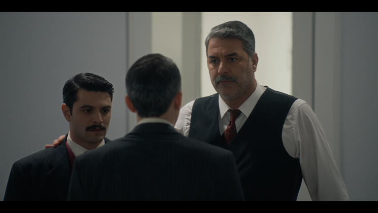 Porto Leone: Στη γειτονιά με τα κόκκινα φανάρια – Το σχέδιο του Καστίλια για να αποκαλύψει την εμπλοκή του Γρηγόρη στη δολοφονία του Στράτου