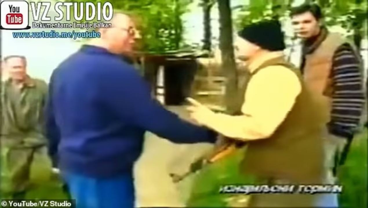 Σερβία: Ο πρόεδρος Βούτσιτς κατηγορείται ότι συμμετείχε σε «σαφάρι ανθρώπων» – «Δεν μπορώ να ακούω ανοησίες και ψέματα»