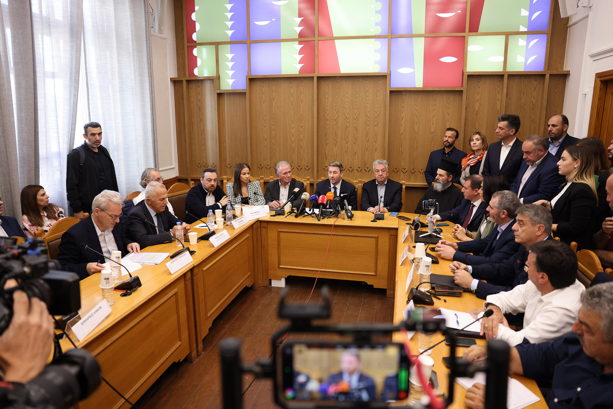 Αποστολάκης