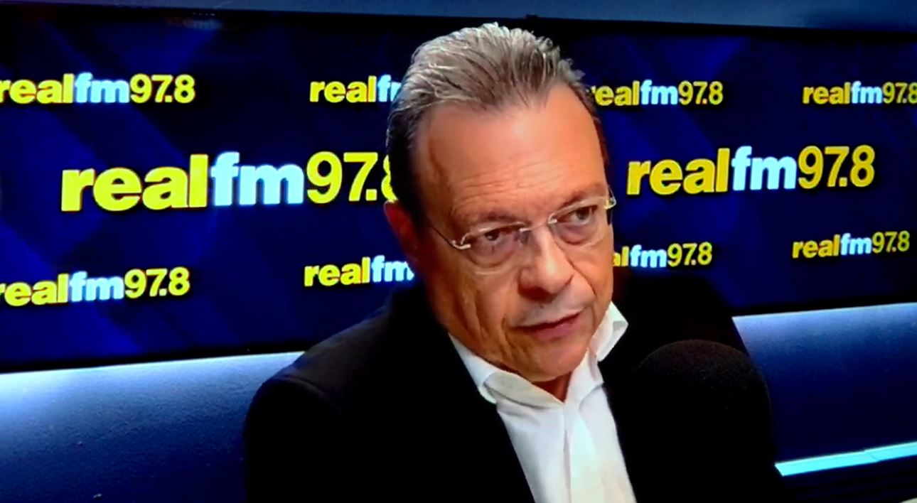 Φάμελλος στον Realfm 97,8: Ο κ. Ξυλούρης όφειλε να είναι στην εξεταστική – Είναι μια έμμεση παραδοχή εμπλοκής