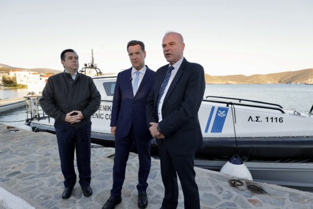 Άδωνις Γεωργιάδης, Χίος