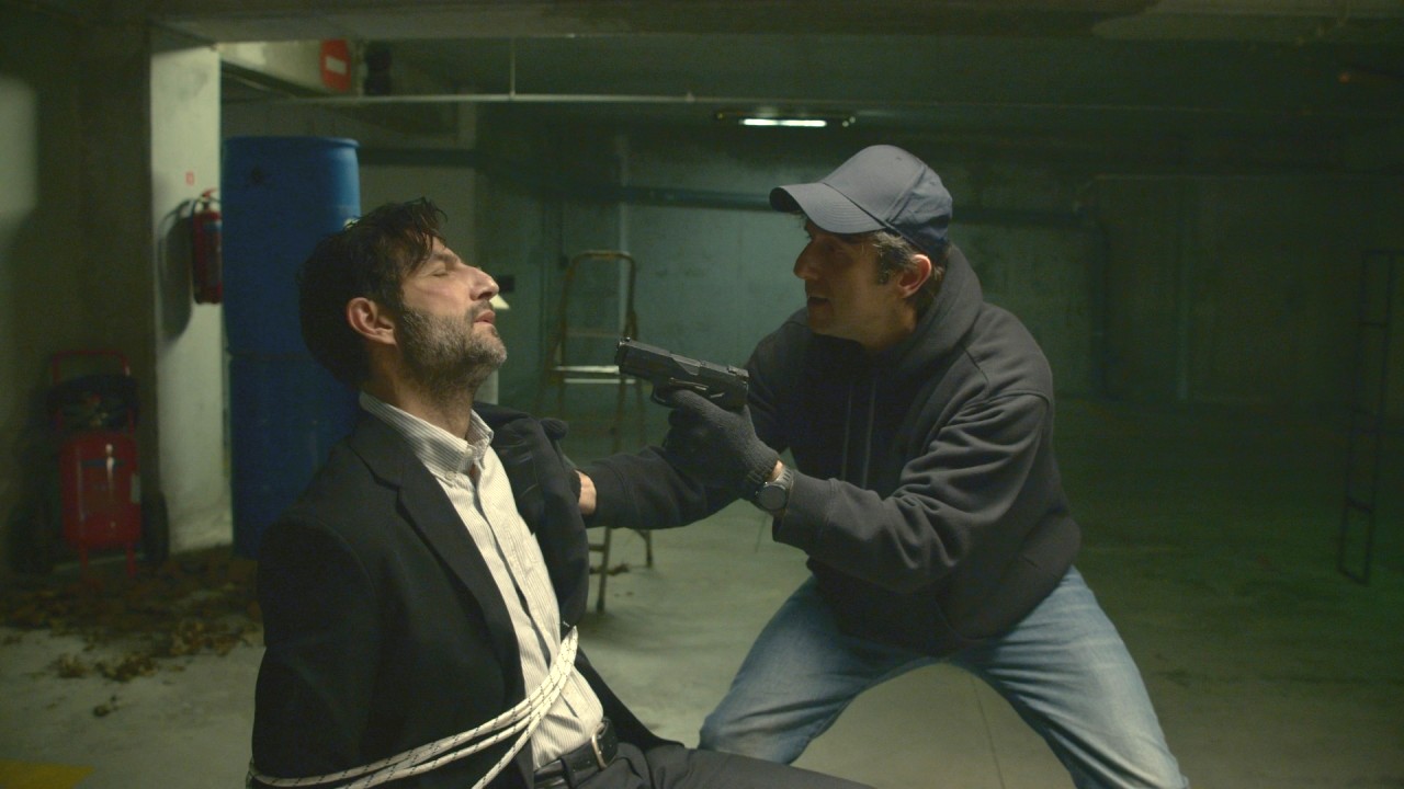 IQ 160: O Αργύρης έχει πέσει θύμα απαγωγής