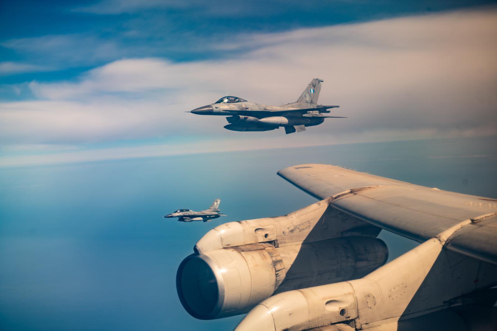 Ελλάδα – Ισραήλ: Αεροπορική συμμαχία στους αιθέρες της Μεσογείου – Εκνευρισμός της Τουρκίας – Δείτε φωτογραφίες και βίντεο