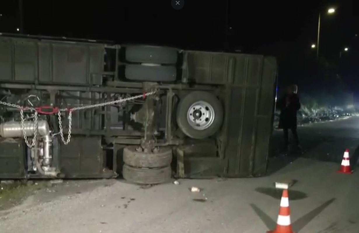 Εκτροπή λεωφορείου στο Βελεστίνο: Πώς μία εκδρομή για προσκύνημα κατέληξε σε εφιάλτη – Τι ισχυρίζεται ο οδηγός για το τροχαίο