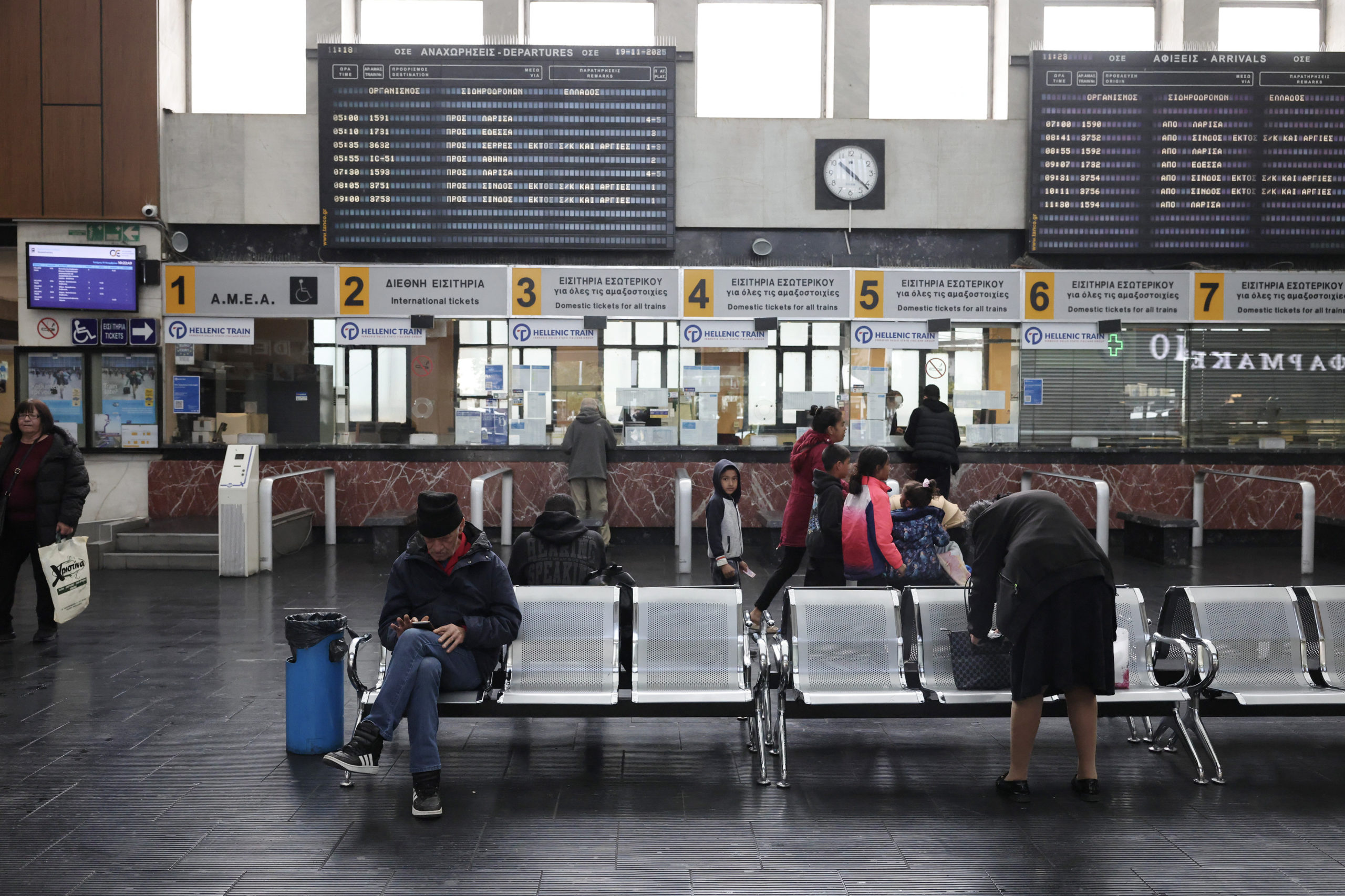 Θεσσαλονίκη: Με ένα ευρώ στη Σίνδο σε 11 λεπτά – Πρεμιέρα για τα έξι νέα δρομολόγια του Προαστιακού,