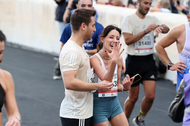 πρόταση γάμου Μαραθώνιος