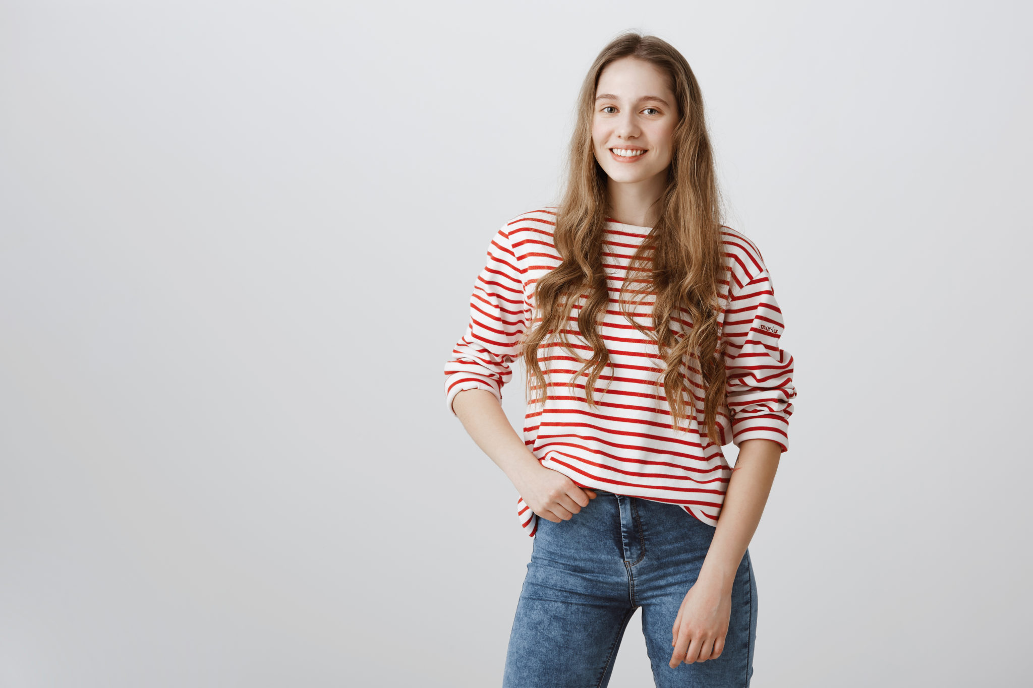 Αναγκάζει την έφηβη κόρη της να πληρώνει ενοίκιο - "δεν μ' αρέσει που σπαταλάει όλα της τα χρήματα". Φωτογραφία: Freepik