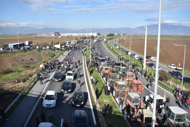αγρότες τρακτέρ Λάρισα