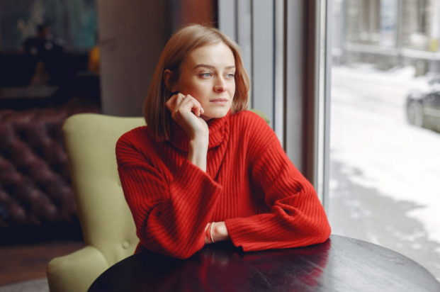 Για 5 χρόνια οι γιατροί της έλεγαν να χάσει βάρος ώσπου διαγνώστηκε με σπάνια νόσο - «Μην αγνοείτε το ένστικτό σας»