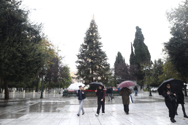 ΒΡΟΧΗ ΑΘΗΝΑ