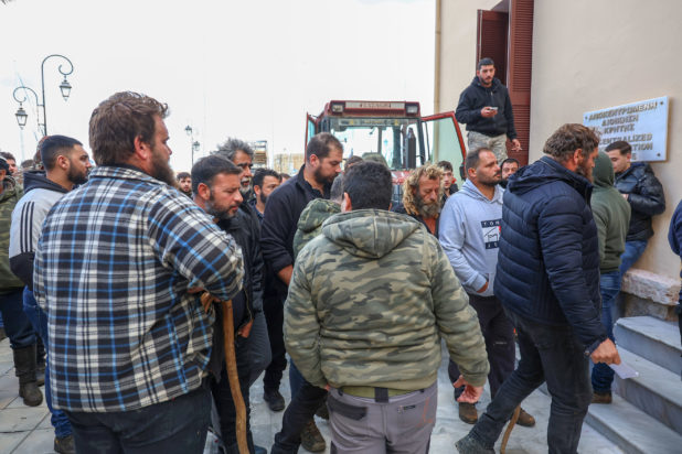 ΑΓΡΌΤΕΣ,ΚΡΗΤΗ