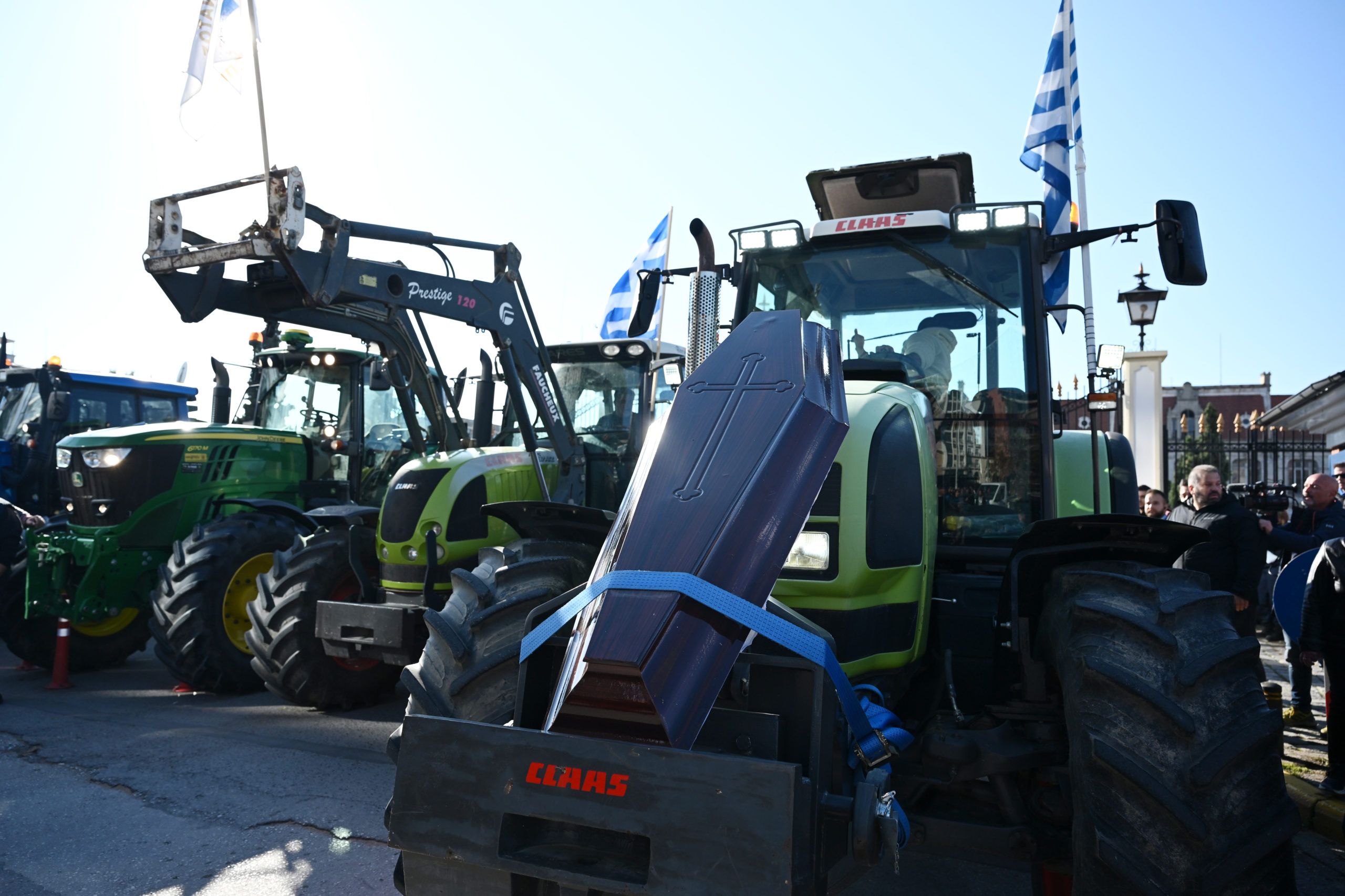 αγροτες λιμανι θεσσαλονικης 