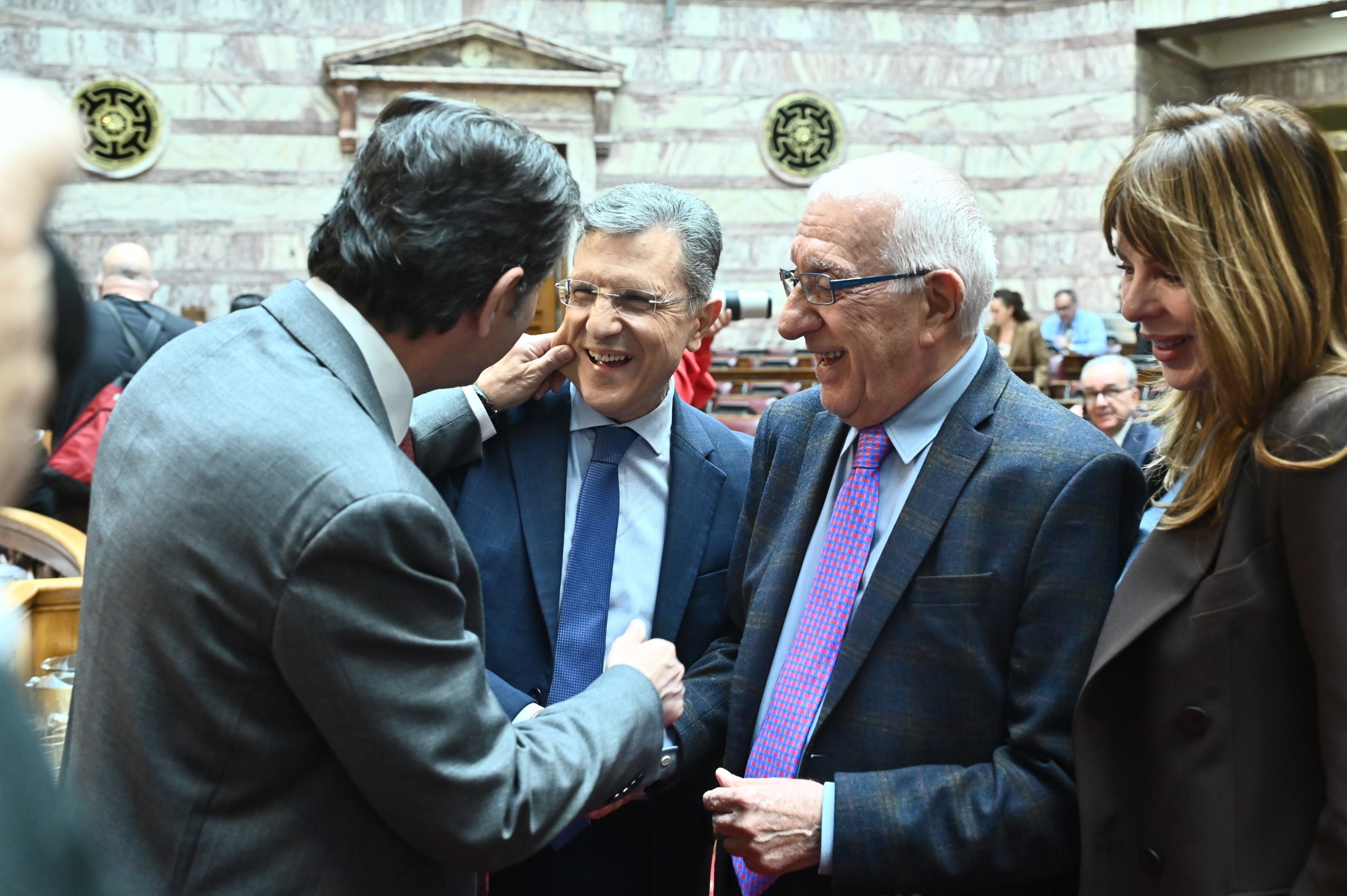 Νέα Δημοκρατία, Κοινοβουλευτική Ομάδα, Συνεδρίαση