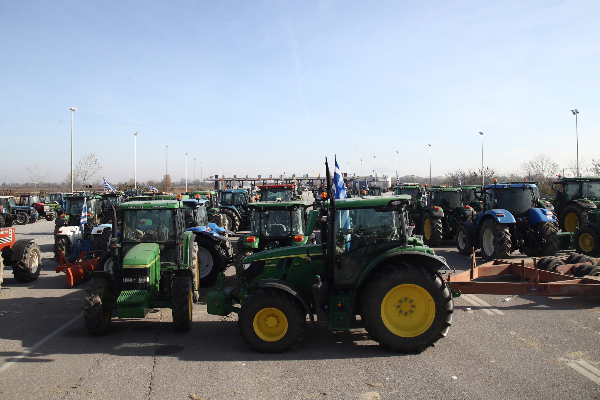 Αγρότες, μπλόκα