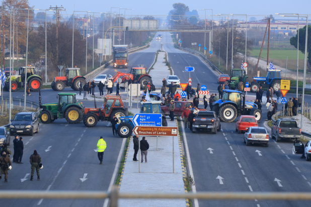 Αγρότες, μπλόκα