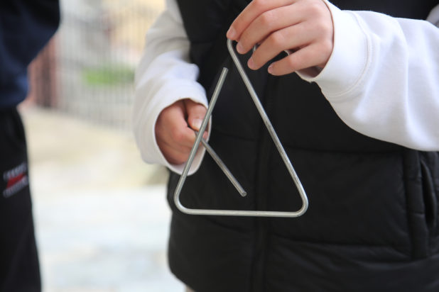 κάλαντα, Χριστούγεννα, τριγωνάκι