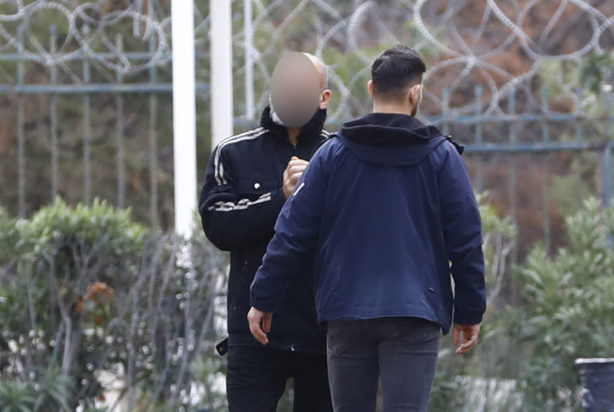 ΔΟΛΟΦΟΝΙΑ ΚΟΛΩΝΑΚΙ