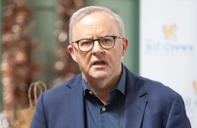 Άντονι Αλμπανέζι