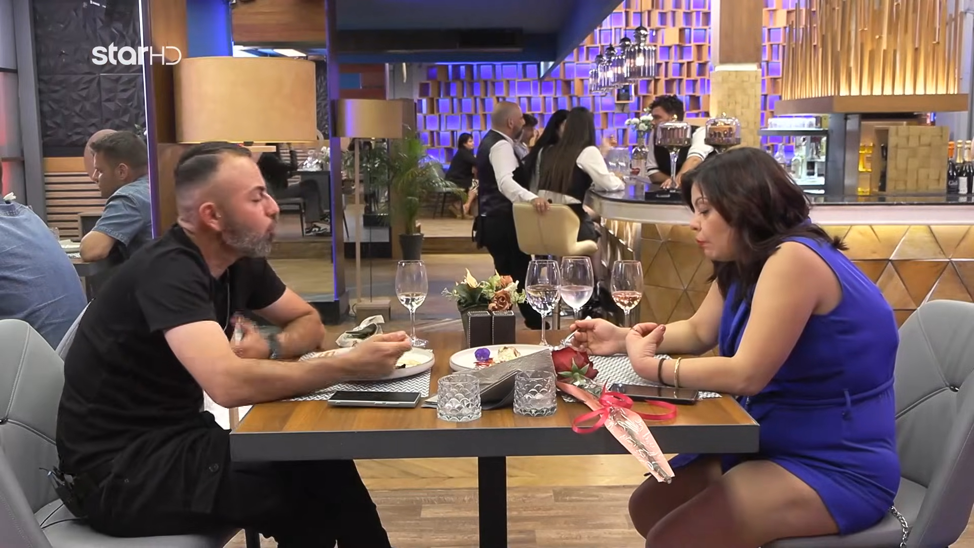First Dates: Πολλά νεύρα στο ραντεβού της Άντας και του Κωνσταντίνου – «Χίλιες φορές να είχα βγει μόνη μου», «Είσαι διπρόσωπη»
