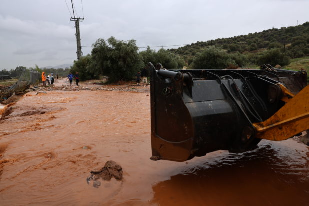 κακοκαιρία- Μάνδρα