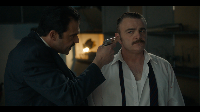 Porto Leone: Στη γειτονιά με τα κόκκινα φανάρια- Πυροβολούν τον Στελάρα