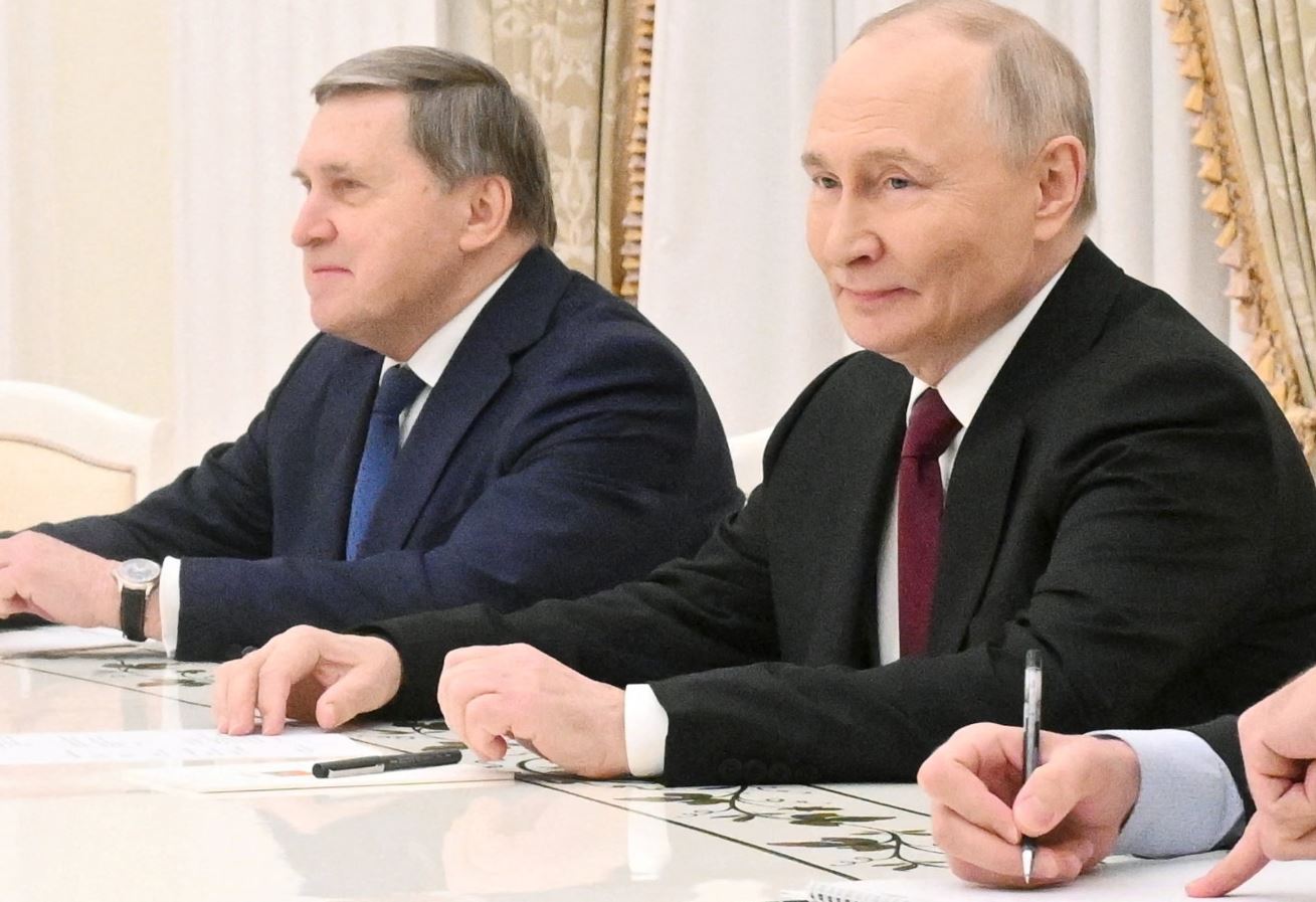 Πούτιν: Εκμεταλλεύεται τις διαφωνίες της Δύσης για την Ουκρανία και συνεχίζει τον πόλεμο με στόχο μια ευρύτερη γεωπολιτική νίκη