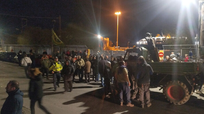 ΑΓΡΟΤΕΣ ΛΕΣΒΟΣ