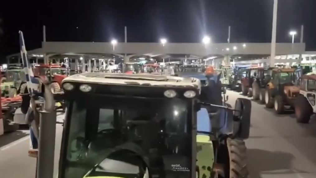 Αγρότες: Νέος αποκλεισμός του τελωνείου των Ευζώνων – ΒΙΝΤΕΟ