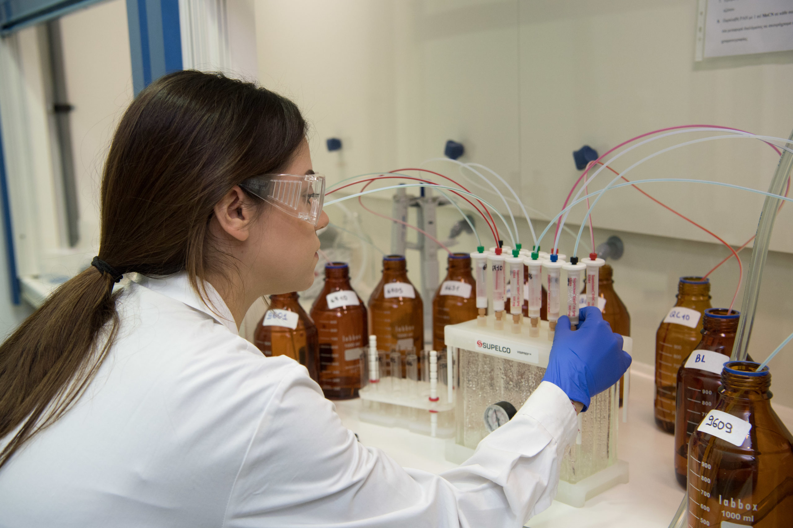 Νερό βρύσης: Το καθημερινό «δώρο» της Αθήνας που έρχεται στο ποτήρι σου – Ασφαλής επιλογή με περιβαλλοντικά οφέλη