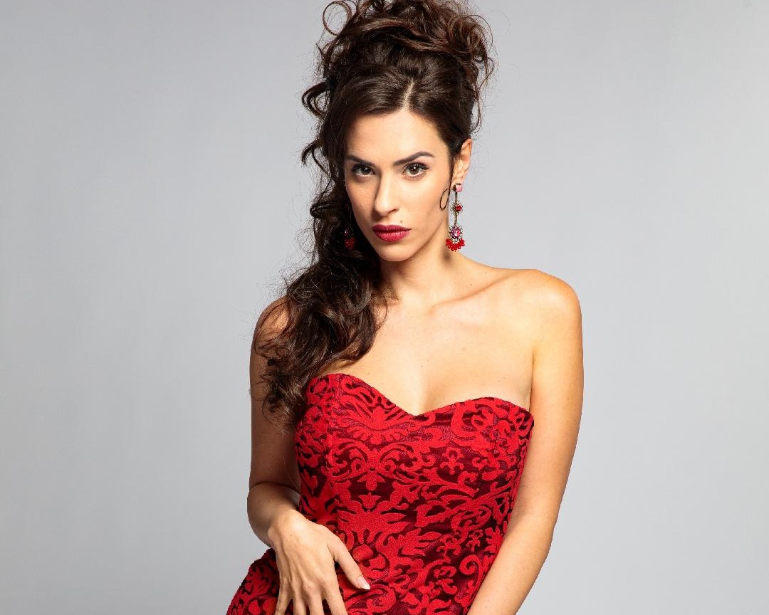 Ιζαμπέλλα Φούλοπ για Porto Leone: Έρχονται τρομερές εξελίξεις κι ανατροπές που δεν τις περιμένει κανείς