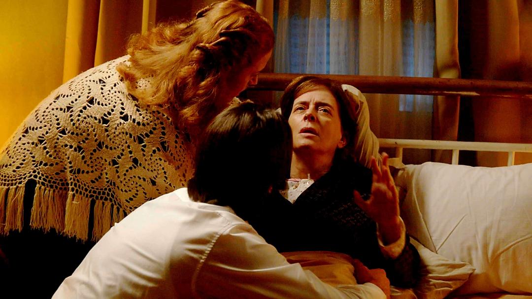 Άγιος έρωτας: Η Πετρούλα αφήνει την τελευταία της πνοή