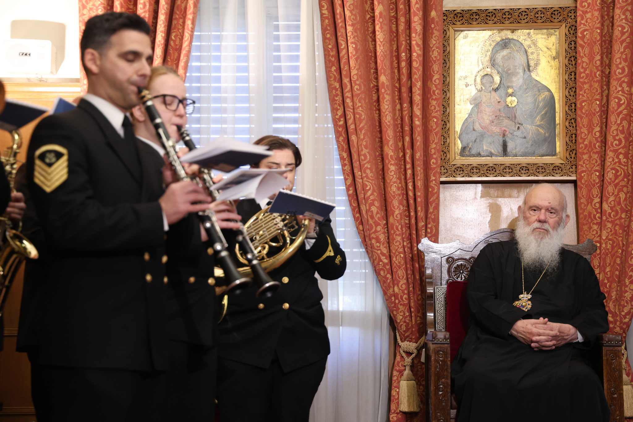 Αρχιεπίσκοπος Ιερώνυμος κάλαντα