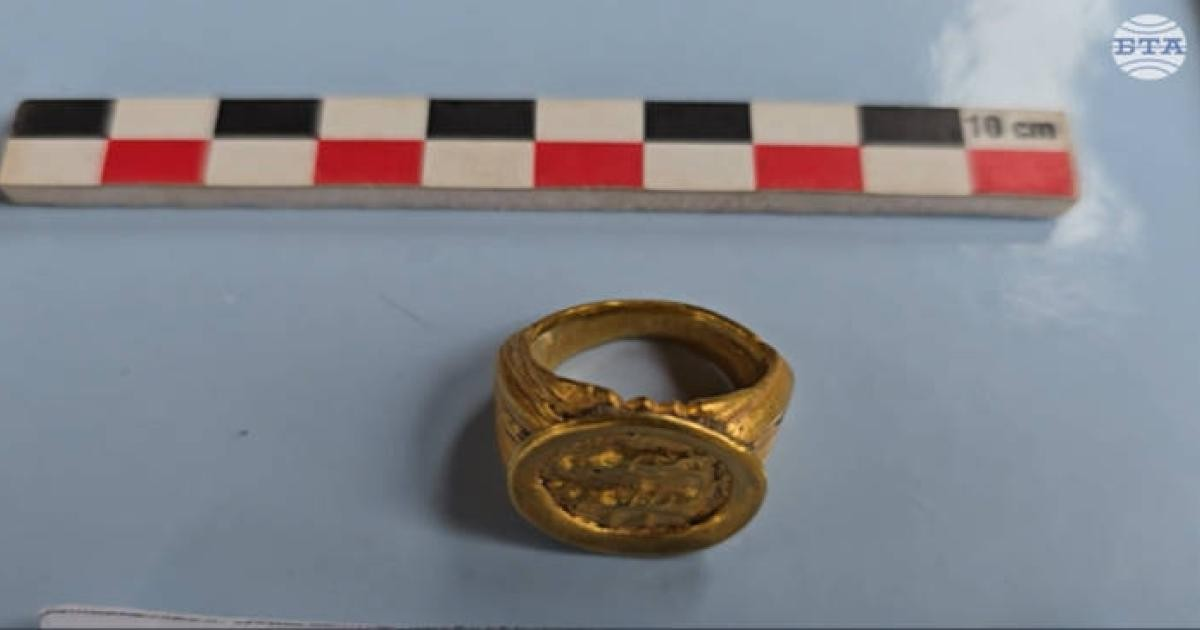 Αρχαιολογικές ανασκαφές στην Αρχαία Μπονόνια στη Βίντιν της Βουλγαρίας, όπου ανακαλύφθηκε ένα ρωμαϊκό χρυσό γαμήλιο δαχτυλίδι του 2ου-3ου αιώνα μ.Χ. Φωτογραφία: Στιγμιότυπο οθόνης ειδήσεων BTA