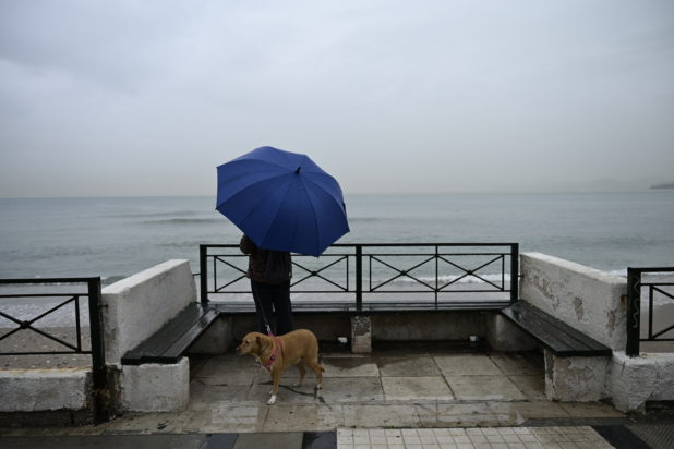 Καιρός βροχή