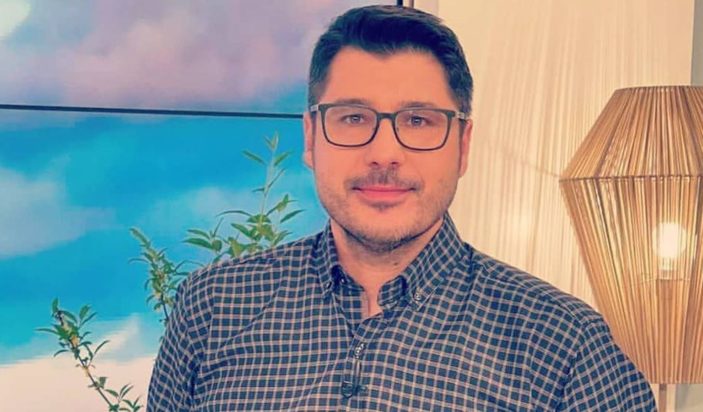 Λάμπρος Κωνσταντάρας