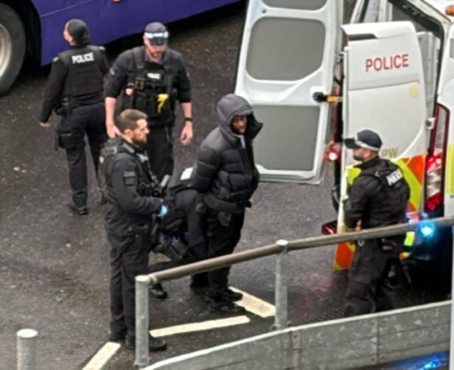 Επίθεση με σπρέι πιπεριού στο Χίθροου