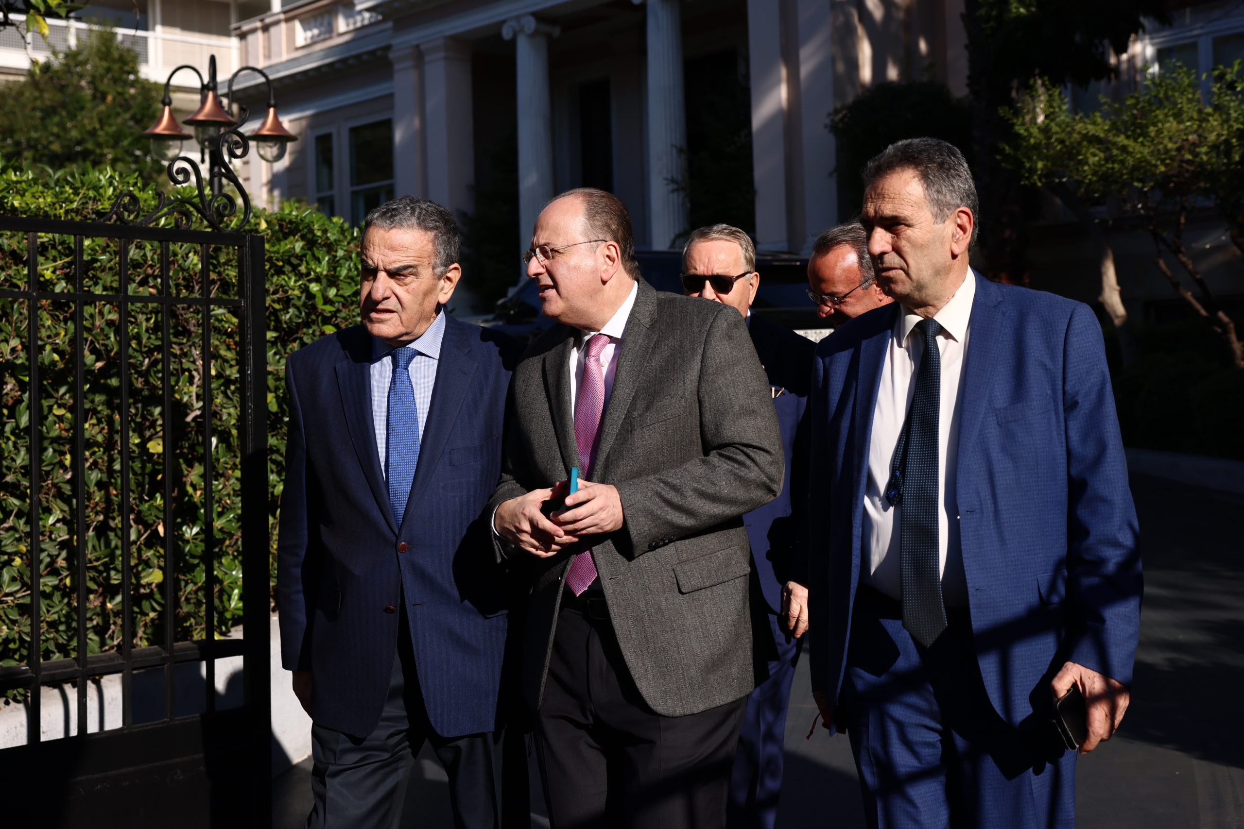 Ο Πρωθυπουργός, Κυριάκος Μητσοτάκης, υποδέχθηκε στο Μέγαρο Μαξίμου τα μέλη της Κοινοβουλευτικής Ομάδας της Νέας Δημοκρατίας.