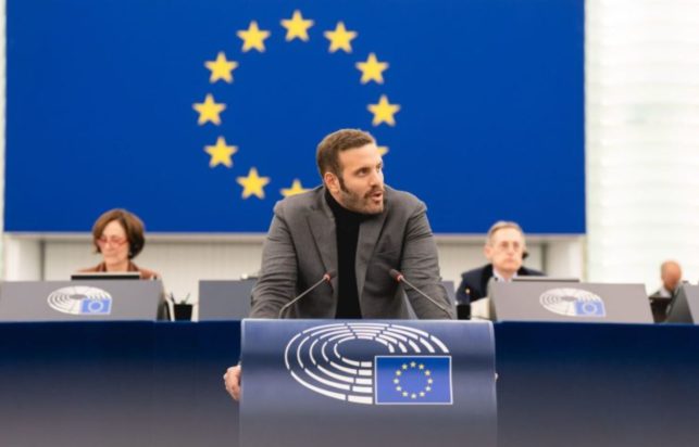 Νίκος Παππάς