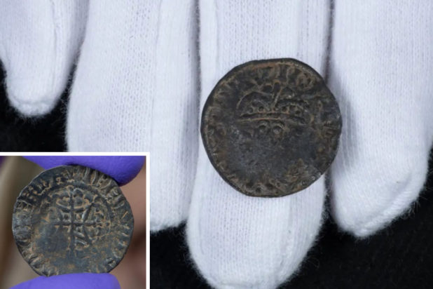 Χειριστής ανιχνευτή μετάλλων ανακάλυψε ένα παλιό νόμισμα - Τελικά αποδείχθηκε ότι ήταν «θησαυρός»