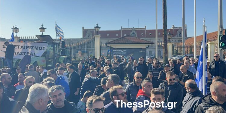 Θεσσαλονίκη: «Θέλουν το διαίρει και βασίλευε» – Η πρώτη αντίδραση αγροτών στο κάλεσμα Μητσοτάκη για συνάντηση τη Δευτέρα