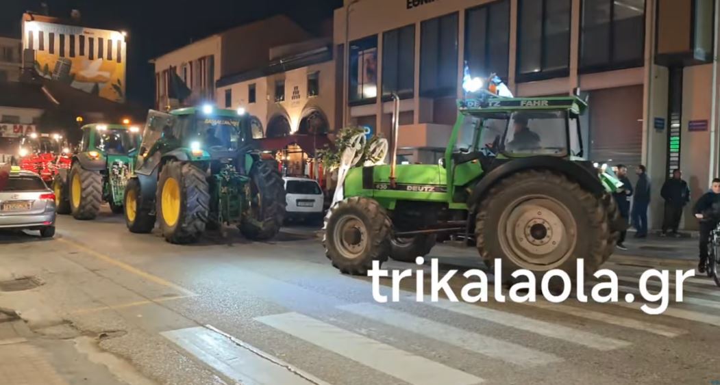Αγρότες: Συμμετέχουν στις απεργιακές κινητοποίησες – Με τα τρακτέρ στο κέντρο Λάρισας, Τρικάλων, Βόλου και Ιωαννίνων