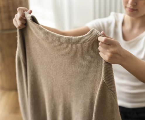 Λεκέδες από σοκολάτα: Πώς να τους αφαιρέσετε εύκολα από τα ρούχα