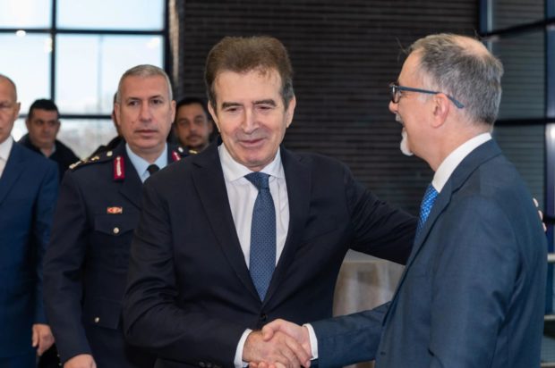 Μιχάλης Χρυσοχοΐδης