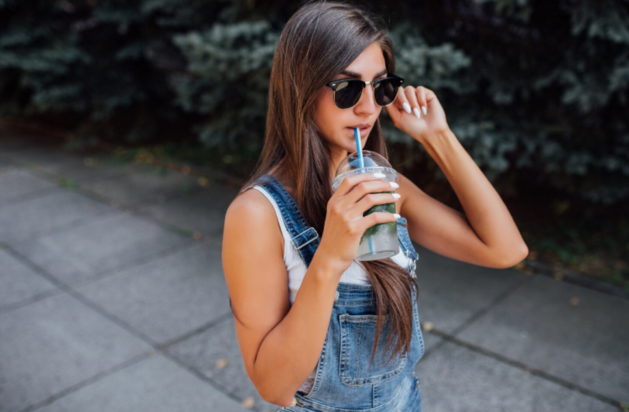 Άνοια και εγκεφαλικό: Γιατρός προειδοποιεί για ένα δημοφιλές ρόφημα που αυξάνει τον κίνδυνο κατά 290% και 300% αντίστοιχα