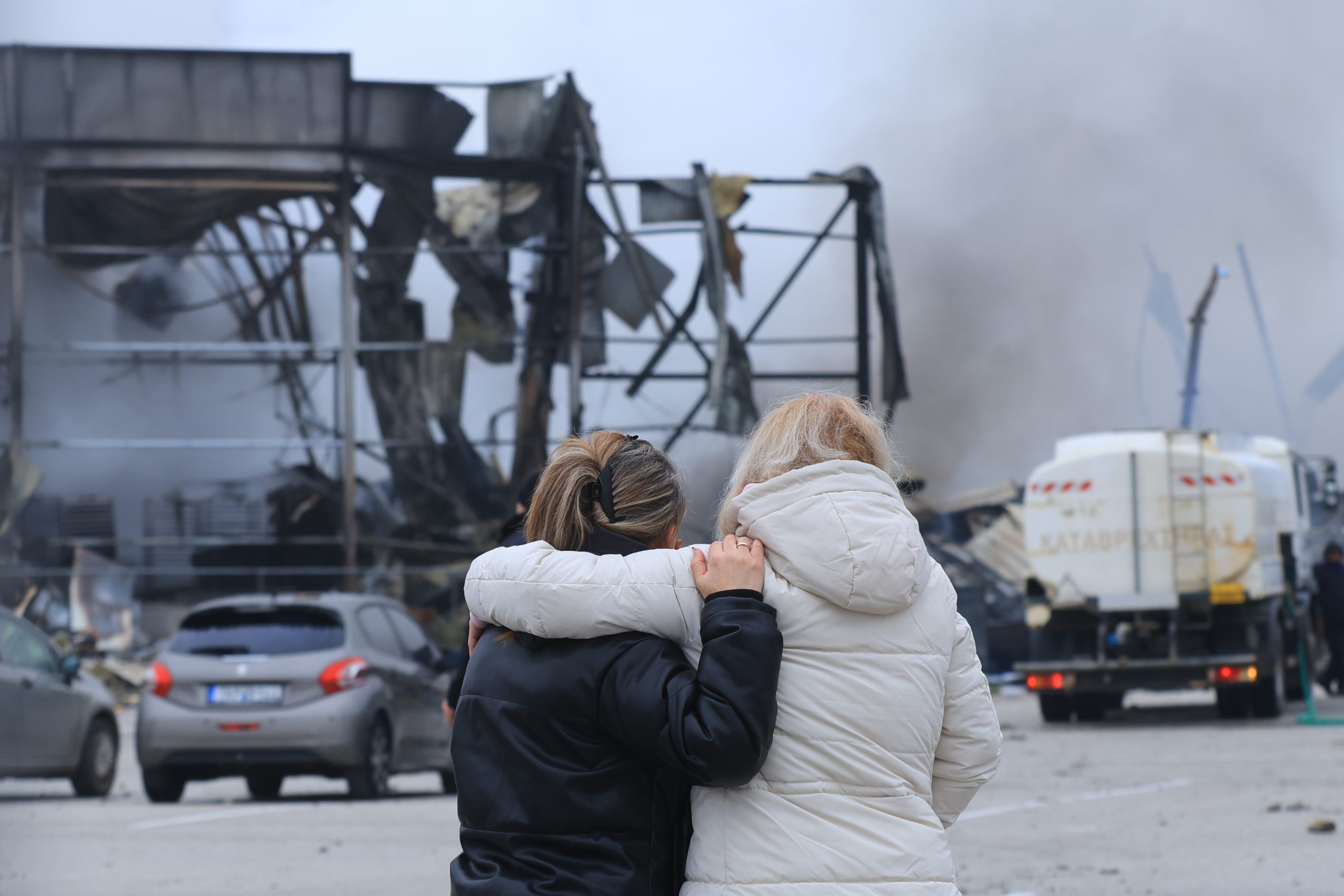 φωτιά εργοστάσιο Τρίκαλα