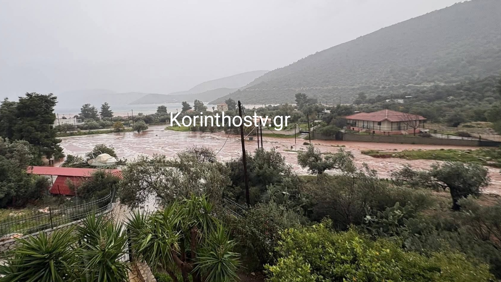 Κορινθία: Σοβαρές πλημμύρες στον Κόρφο – Αίτημα κήρυξης της περιοχής σε κατάσταση έκτακτης ανάγκης